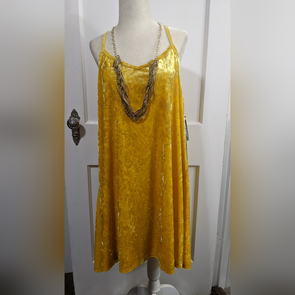 Hottopic birds of prey dress